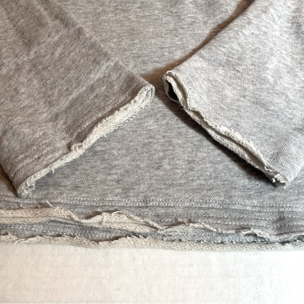 BNWT Betsey Johnson raw hem stylish flare sleeve hoodie size small PRICE FIRM - Picture 5 of 13